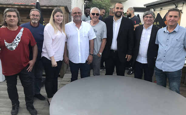 Le comité directeur Le comité directeur