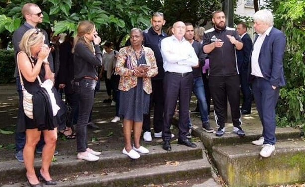 Les ECHOS des CLUBS - Gérard COLLOMB en visite au FC GERLAND Les ECHOS des CLUBS - Gérard COLLOMB en visite au FC GERLAND