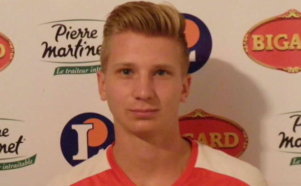 Mercato 2019 - L'AS SAINT-PRIEST fait signer un latéral et un... roi des réseaux sociaux ! Mercato 2019 - L'AS SAINT-PRIEST fait signer un latéral et un... roi des réseaux sociaux !