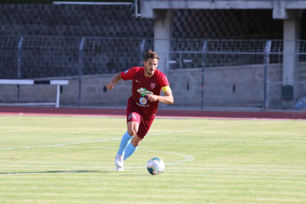 Manuel de Almeida  (FC Bourgoin-Jallieu) : « Notre projet est d'emmener nos jeunes joueurs formés au club au plus haut niveau »