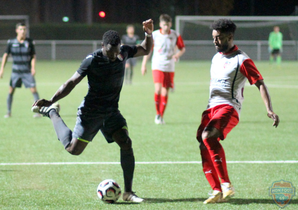 US Gières - AS Bellecour Perrache (2-1) : le résumé vidéo US Gières - AS Bellecour Perrache (2-1) : le résumé vidéo