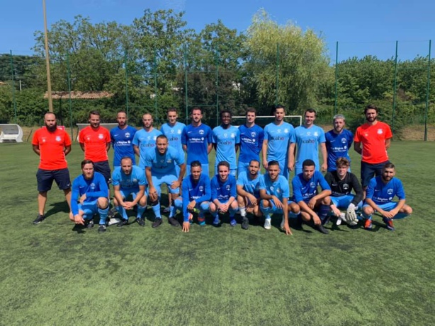 Clément Guillot (FC Saint-Cyr Collonges) : "La dynamique actuelle est bonne" Clément Guillot (FC Saint-Cyr Collonges) : "La dynamique actuelle est bonne"