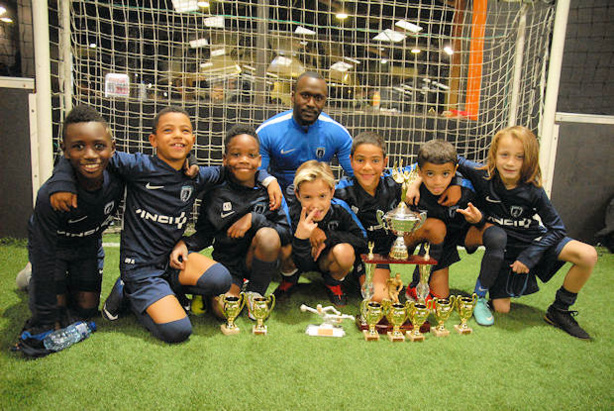 Qui pour succéder au Paris FC, vainqueur 2018 de la Sun Set Soccer Cup ? Qui pour succéder au Paris FC, vainqueur 2018 de la Sun Set Soccer Cup ?