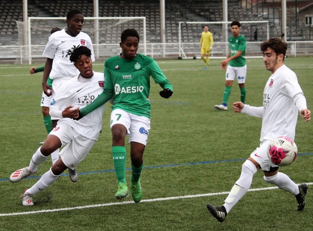 U17 Nationaux : FC Lyon - AS Saint-Etienne (1-3) les photos de Robert Ageron