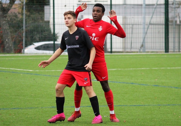#U16 Valence - CASCOL Oullins (2-0) : les photos de Robert Ageron #U16 Valence - CASCOL Oullins (2-0) : les photos de Robert Ageron