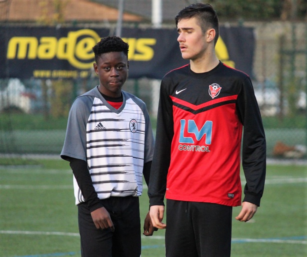 U15 (D2) ES Trinité Lyon - USEL Foot (3-2) : les photos de Robert Ageron