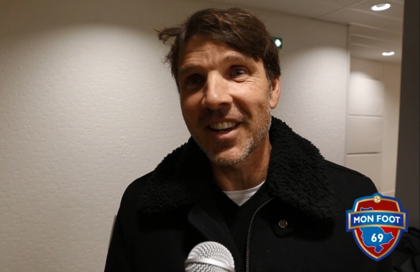 Jean Luc Vasseur (OL Féminin) : "Le football est une grande famille" Jean Luc Vasseur (OL Féminin) : "Le football est une grande famille"