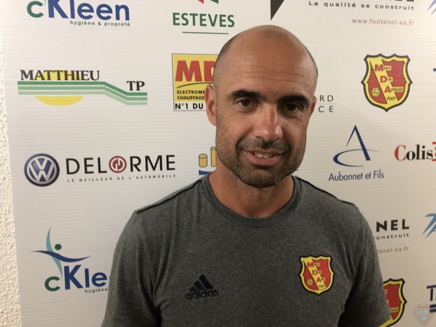 Cris (MDA Foot) : « On a envie de faire une bonne saison » Cris (MDA Foot) : « On a envie de faire une bonne saison »