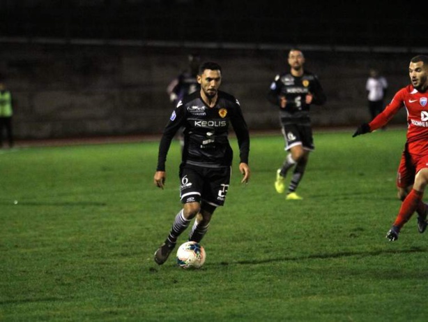 Hamadi Ayari (Lyon Duchère AS) : "Le genre de rencontre qui peut te faire basculer sur une fin de championnat palpitante..." Hamadi Ayari (Lyon Duchère AS) : "Le genre de rencontre qui peut te faire basculer sur une fin de championnat palpitante..."