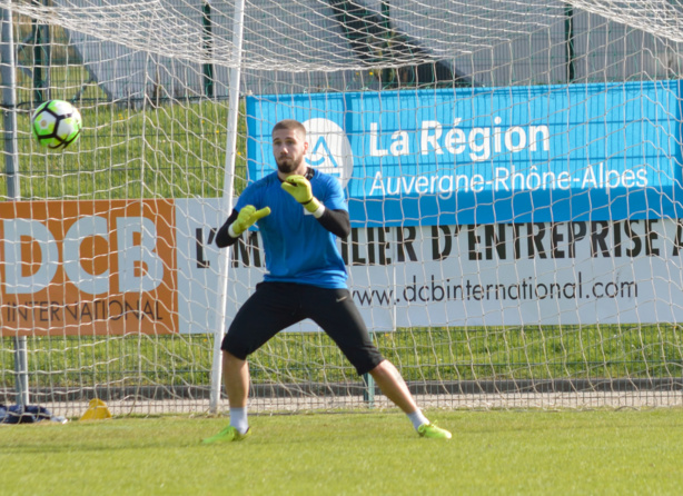 Morgan Rull : "Très heureux de reprendre dans mon ancien club du FC Limonest" Morgan Rull : "Très heureux de reprendre dans mon ancien club du FC Limonest"