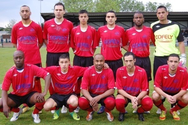 Avec le FC Vaulx en 2011
