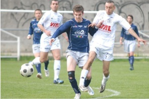 Avec l'US Millery-Vourles, en 2009 Avec l'US Millery-Vourles, en 2009