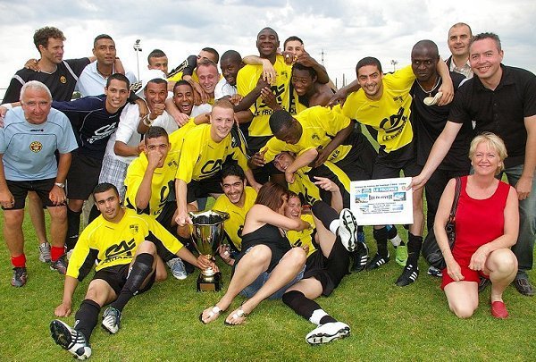 2009 et la victoire en coupe du Rhône avec la réserve de l'AS Saint-Priest