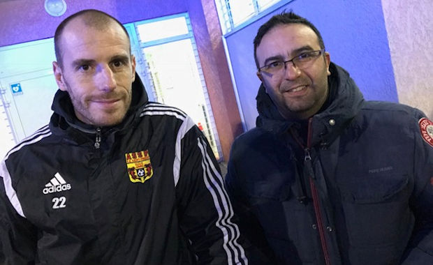 Stéphane Roux, blessé de longue date avec l'AS Saint-Priest, s'est donné un nouveau challenge pour la deuxième partie de saison où il remplacera Faycal Miled à la tête des U17 de l'O. Saint-Quentin... Stéphane Roux, blessé de longue date avec l'AS Saint-Priest, s'est donné un nouveau challenge pour la deuxième partie de saison où il remplacera Faycal Miled à la tête des U17 de l'O. Saint-Quentin...