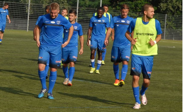 Le FC Villefranche rentre la tête basse de son déplacement à Jura-Sud