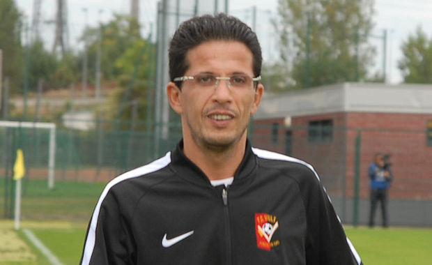 Karim Bounouara (entraîneur FC Vaulx)