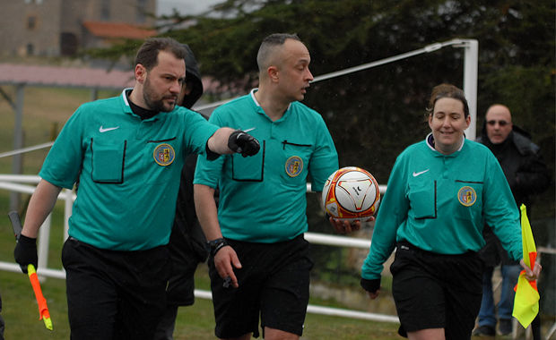 Les arbitres de la rencontre