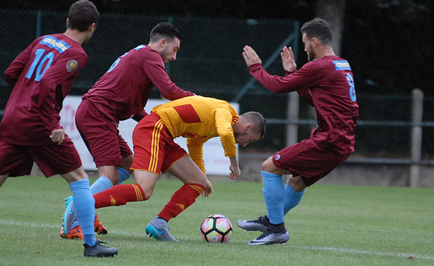 L'AS Saint-Priest et le FC Bourgoin ne se quittent plus