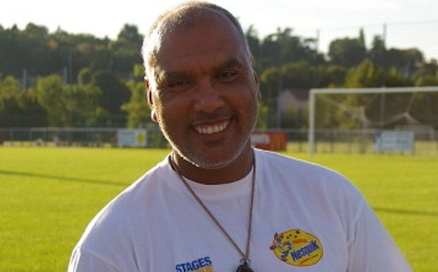 Enquête Mercato - Samir RETBI (Caluire SC) : "Avec les joueurs..." Enquête Mercato - Samir RETBI (Caluire SC) : "Avec les joueurs..."