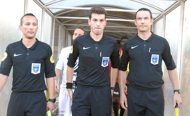 Les arbitres de la rencontre