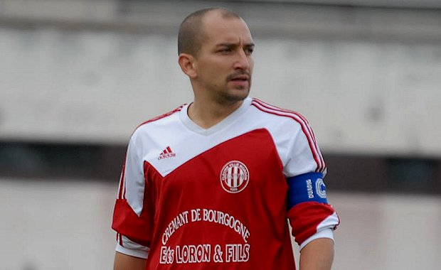 Julien Idmont, l'entraîneur de Beaujolais Foot