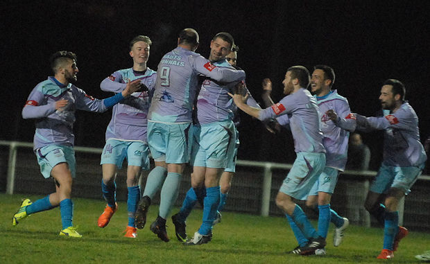 D1 - Banquet ou pas banquet pour les Gaulois de HAUTS-LYONNAIS B ?