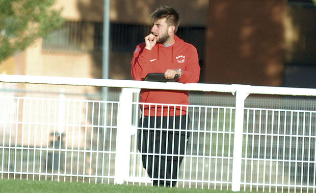 Maxime Humbert, l'entraîneur de Chambost-Allières-Saint-Just sait ce qui l'attend pour son équipe, dans la même poule de D2