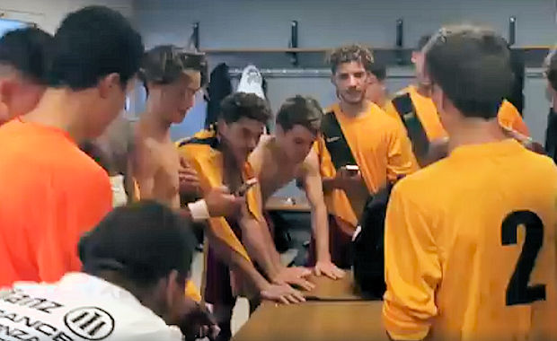 ECHOS des CLUBS - Les U17 de l’AS Saint-Priest savourent