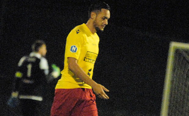 Ranneaud et La Duch rentre à vide de l'USCO Boulogne Ranneaud et La Duch rentre à vide de l'USCO Boulogne