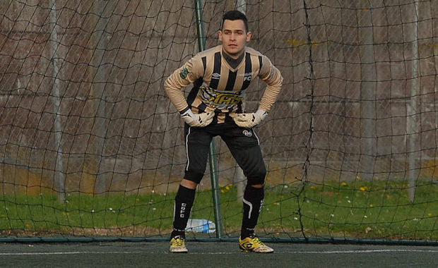 L'année 2017 s'est terminée... sur une civière pour Alexandre Martin, le gardien du Chassieu-Décines FC