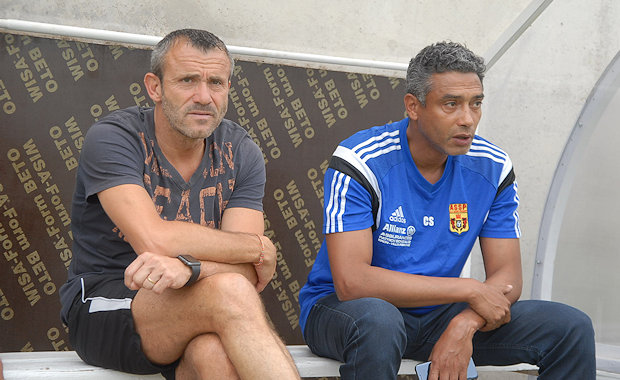 Eric Guichard et Christian Scheiwe ne seront plus amis au moins pendant quatre-vingt dix minutes demain après-midi Eric Guichard et Christian Scheiwe ne seront plus amis au moins pendant quatre-vingt dix minutes demain après-midi