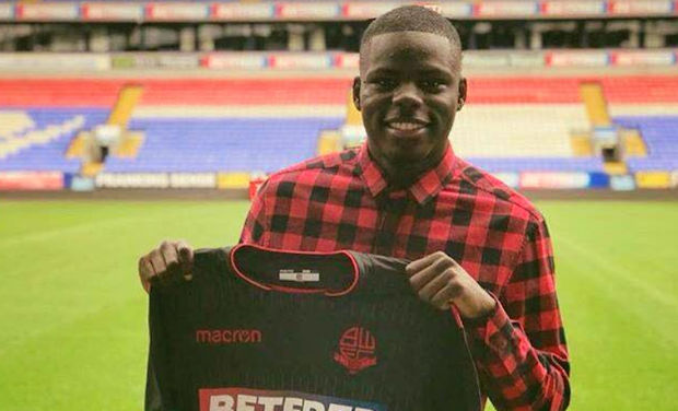 Mercato 2018 - Un ancien du FC LYON signe pro en Angleterre ! Mercato 2018 - Un ancien du FC LYON signe pro en Angleterre !