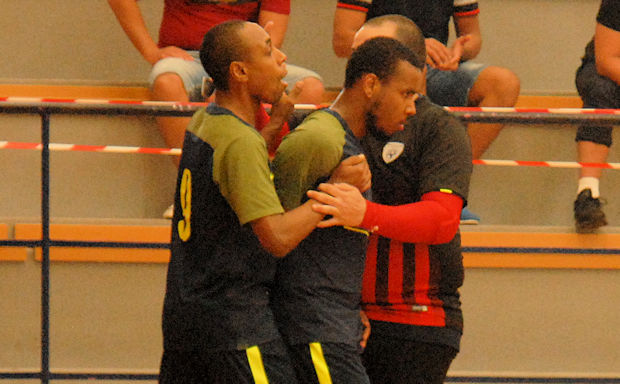 Après Rudson Mendes (à droite), c'est au tour de Rocha Santos de quitter l'AS Martel Caluire à un mois de l'ouverture du championnat de D2. Après Rudson Mendes (à droite), c'est au tour de Rocha Santos de quitter l'AS Martel Caluire à un mois de l'ouverture du championnat de D2.