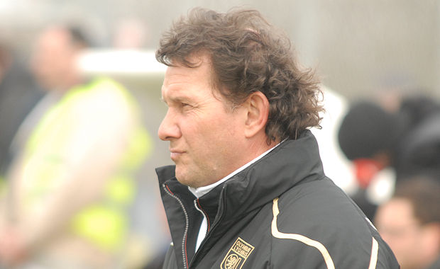 Patrick Paillot sera le premier entraîneur de l'histoire du Vénissieux FC