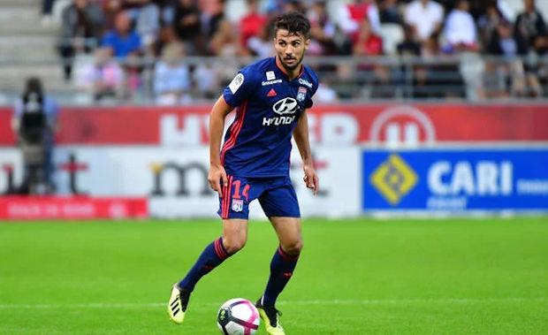 Interview - Léo DUBOIS : "La concurrence ? Je suis venu dans un grand club pour ça..." Interview - Léo DUBOIS : "La concurrence ? Je suis venu dans un grand club pour ça..."