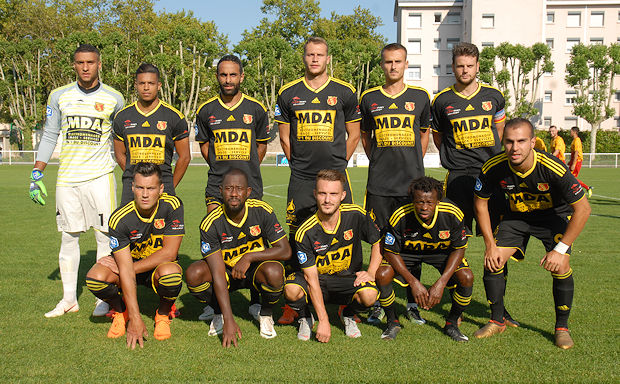 MDA Foot - Le groupe pour le déplacement au FC HYERES MDA Foot - Le groupe pour le déplacement au FC HYERES