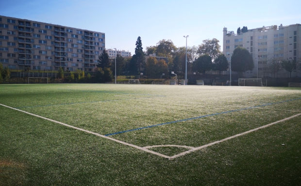 Le stade Gégory Coupet a sonné creux cet après-midi. Le stade Gégory Coupet a sonné creux cet après-midi.