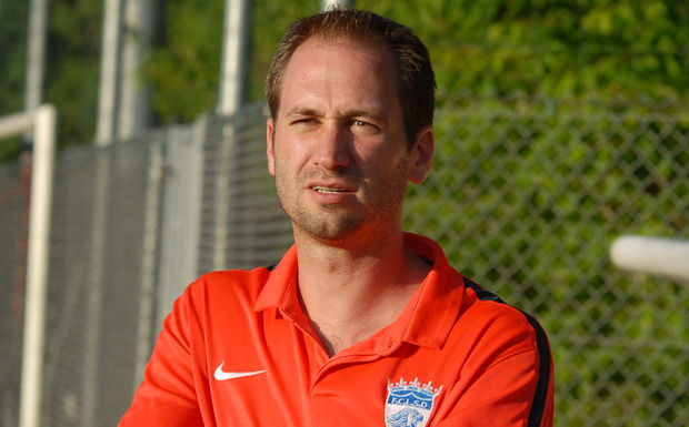 Julien Perraudin (ent FC Limonest-Saint-Didier C)
