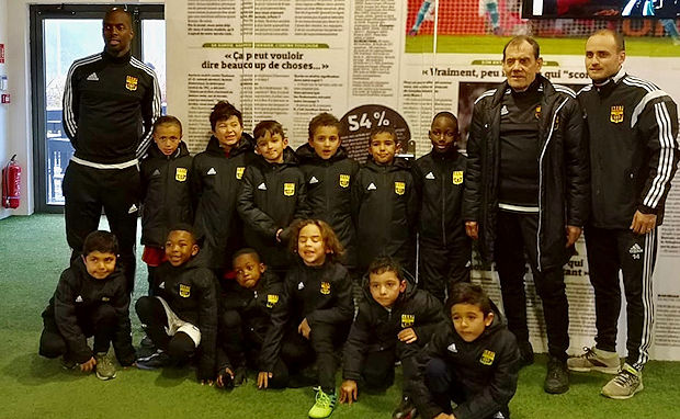 AS SAINT-PRIEST - Une légende, un glorieux ancien, des U7 et des Mamans au SUN SET SOCCER de Mions AS SAINT-PRIEST - Une légende, un glorieux ancien, des U7 et des Mamans au SUN SET SOCCER de Mions