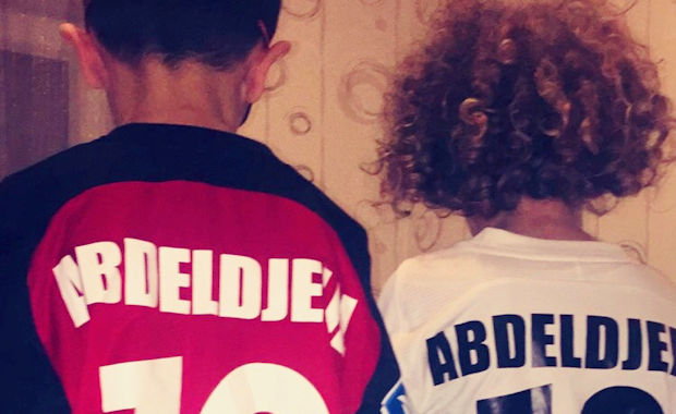 Mohamed et Khalil, les plus fervents supporters d'Oussama Abdeldjelil.