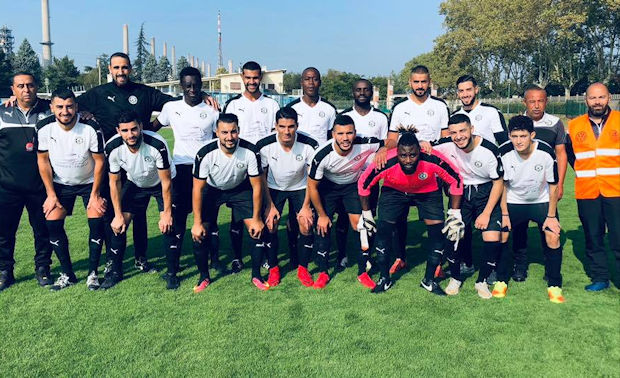 Feyzin CBE - Salem TRABELSI : "Ce sport nous rend fou !" Feyzin CBE - Salem TRABELSI : "Ce sport nous rend fou !"