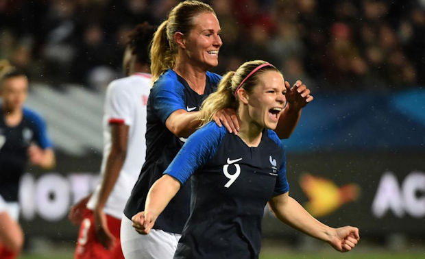 Coupe du Monde Féminine - M. CHAUVOT : "Championnes du Monde ? Oui c'est possible..."