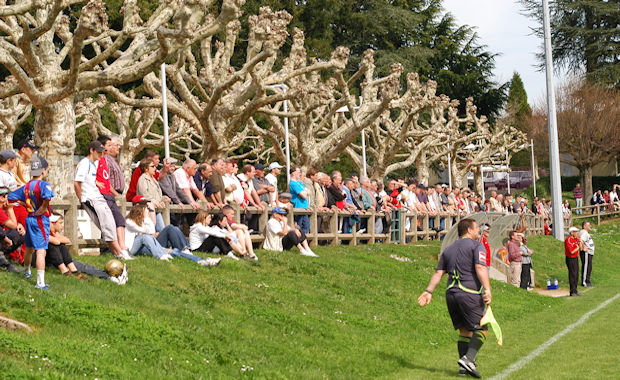 On ne gagne pas au stade Granjon de Saint-Symphorien sur Coise. Du moins contre la réserve de Hauts-Lyonnais.