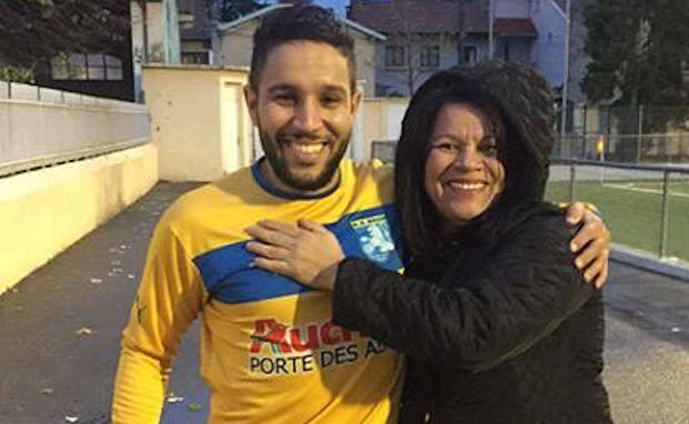 Les Echos des Clubs - Le quart d'heure de gloire du gaucher de l'AS BRON GL Les Echos des Clubs - Le quart d'heure de gloire du gaucher de l'AS BRON GL