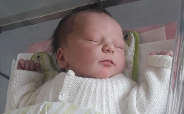 Carnet bleu - Bienvenue à... Victor ROCHE Carnet bleu - Bienvenue à... Victor ROCHE