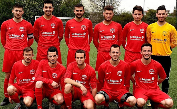 Coupe LAuRA Foot - FC VAL LYONNAIS est bien une équipe de COUPES