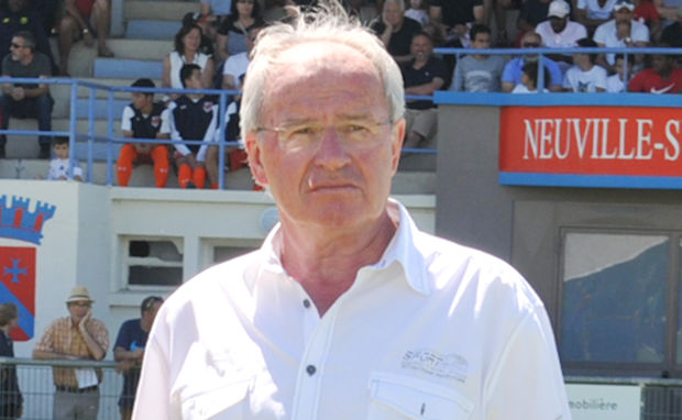 Tournoi international U15 CS NEUVILLE - Les FAVORIS au rendez-vous, l'AS SAINT-PRIEST récidive Tournoi international U15 CS NEUVILLE - Les FAVORIS au rendez-vous, l'AS SAINT-PRIEST récidive