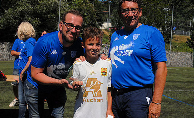 Fares (AS Saint-Priest), élu meilleur joueur du tournoi Fares (AS Saint-Priest), élu meilleur joueur du tournoi