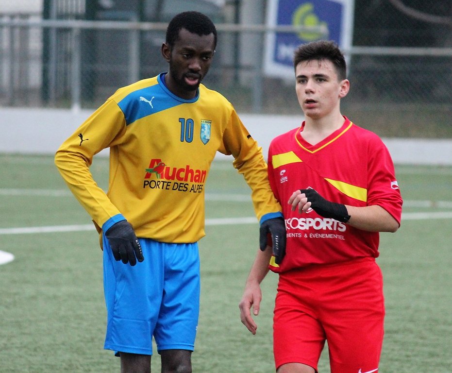 D3  : AS Bron (C) - Odenas Charentay (2-3) : les photos de Robert Ageron