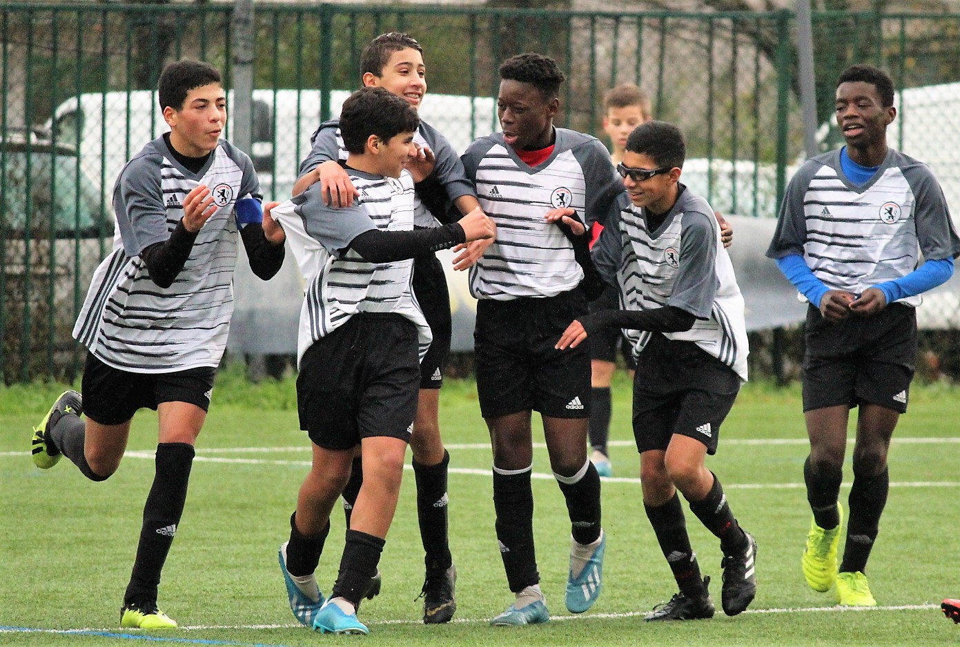 U15 (D2) ES Trinité Lyon - USEL Foot (3-2) : les photos de Robert Ageron